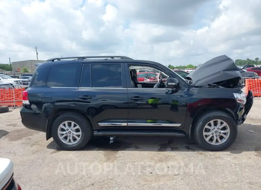 TOYOTA LAND CRUISER 2019 vin JTMCY7AJ0K4079154 from auto auction Iaai