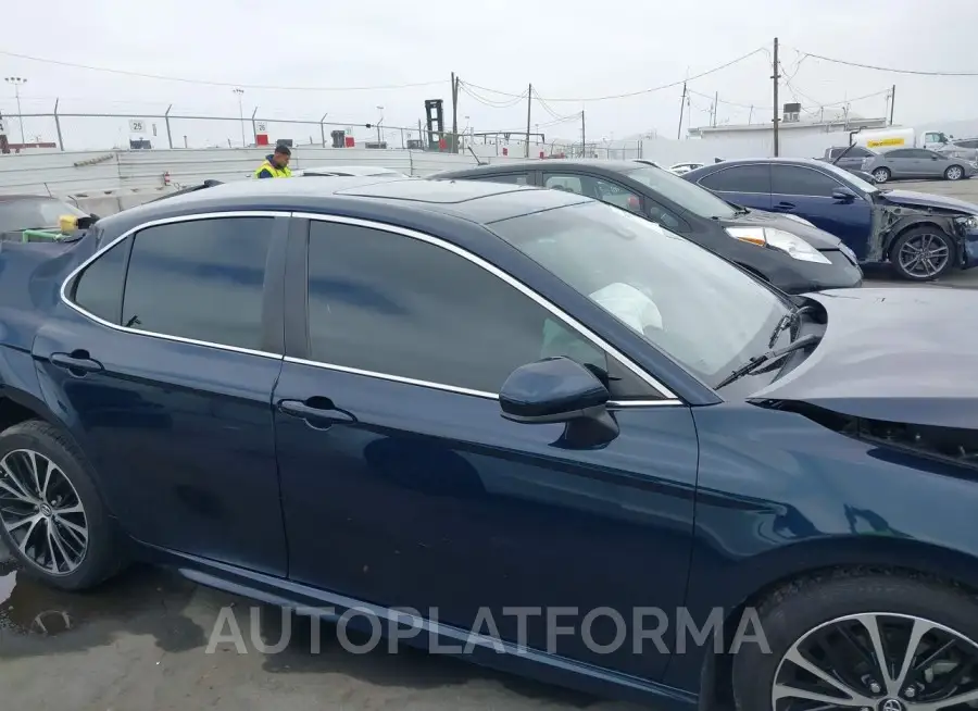 TOYOTA CAMRY 2019 vin 4T1B11HK1KU679379 from auto auction Iaai