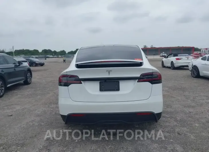 TESLA MODEL X 2022 vin 7SAXCBE50NF357227 from auto auction Iaai