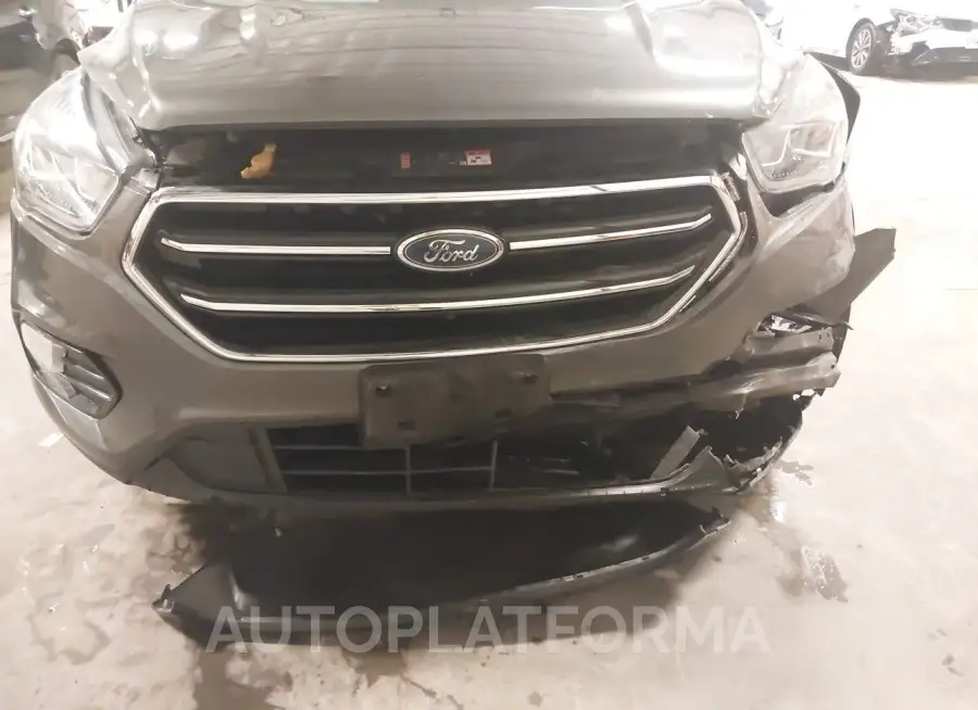 FORD ESCAPE 2017 vin 1FMCU9GDXHUD06377 from auto auction Iaai