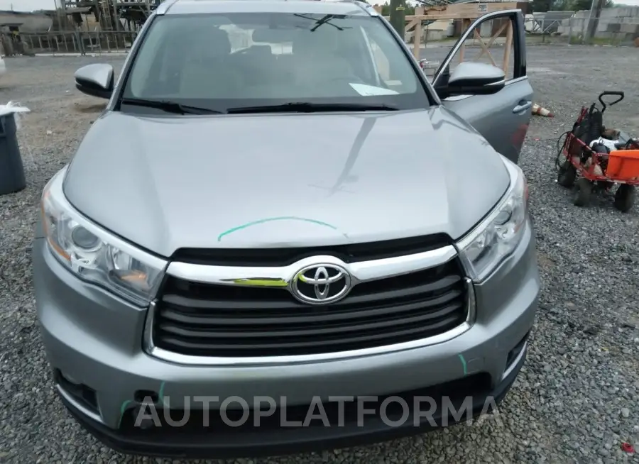 TOYOTA HIGHLANDER 2015 vin 5TDJKRFH5FS091353 from auto auction Iaai