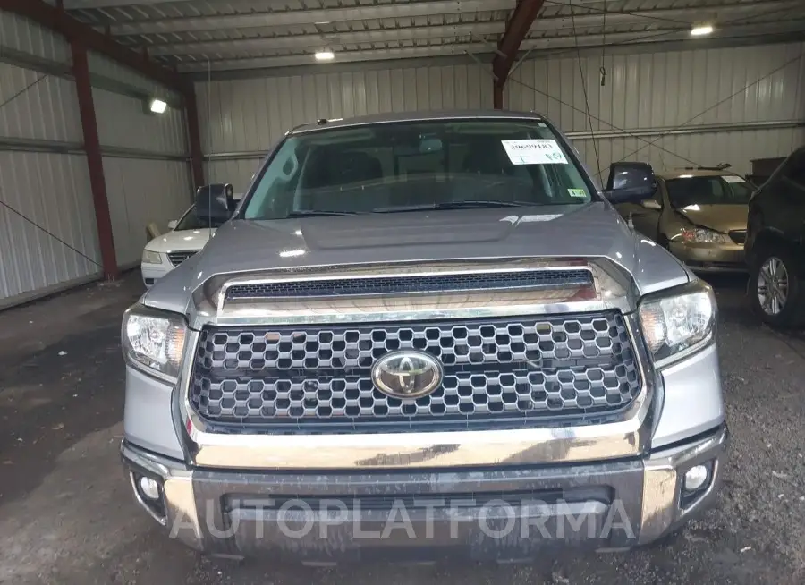 TOYOTA TUNDRA 2018 vin 5TFUY5F1XJX743975 from auto auction Iaai