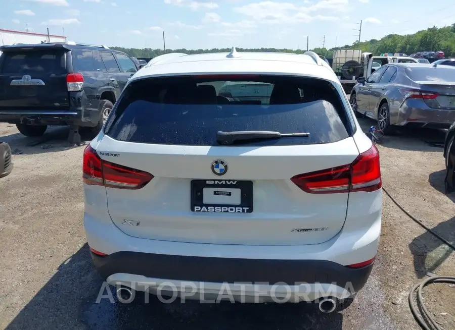 BMW X1 2021 vin WBXJG9C02M5T32971 from auto auction Iaai