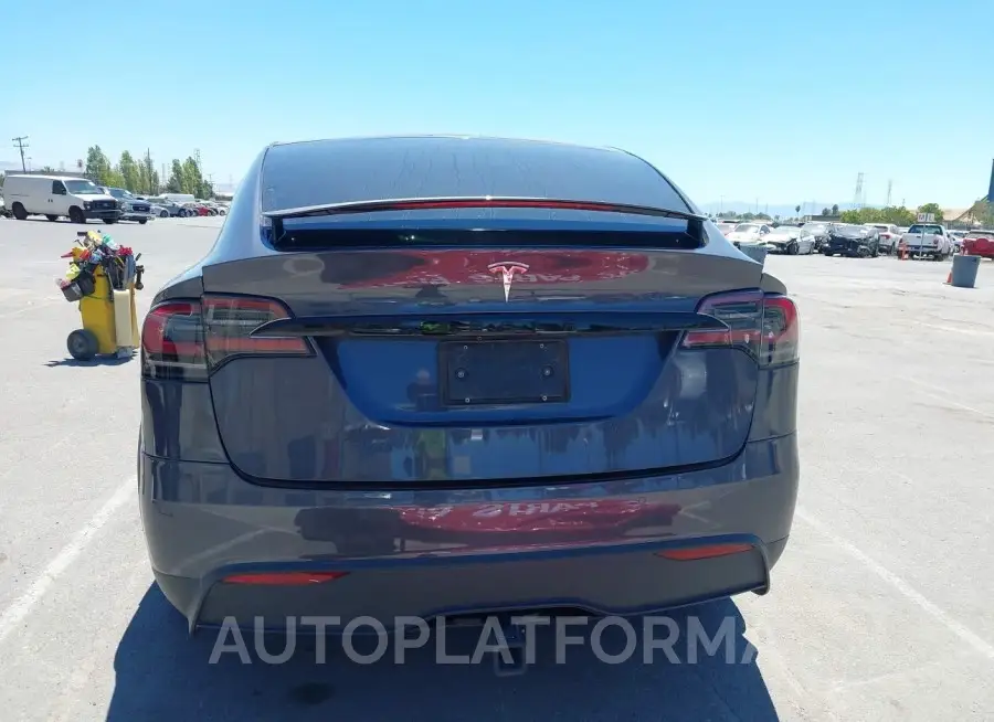 TESLA MODEL X 2023 vin 7SAXCBE50PF373690 from auto auction Iaai