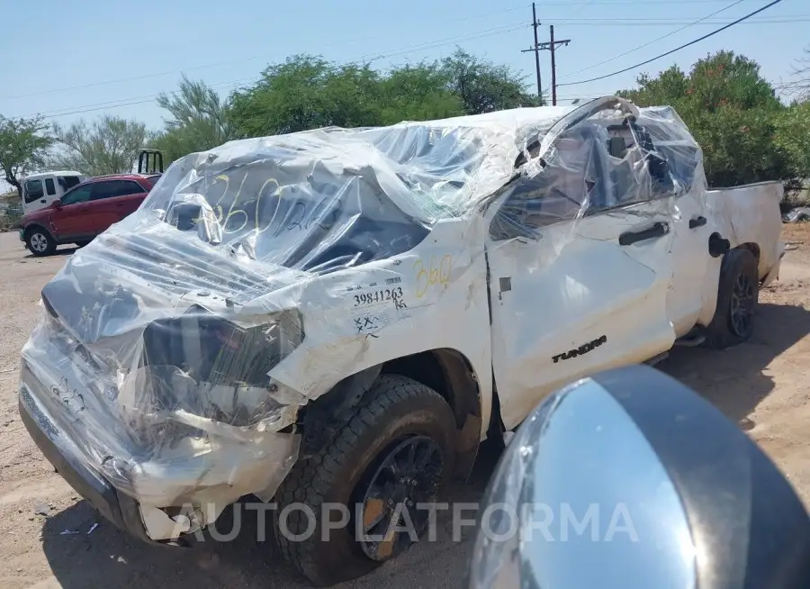 TOYOTA TUNDRA 2017 vin 5TFDW5F13HX635486 from auto auction Iaai