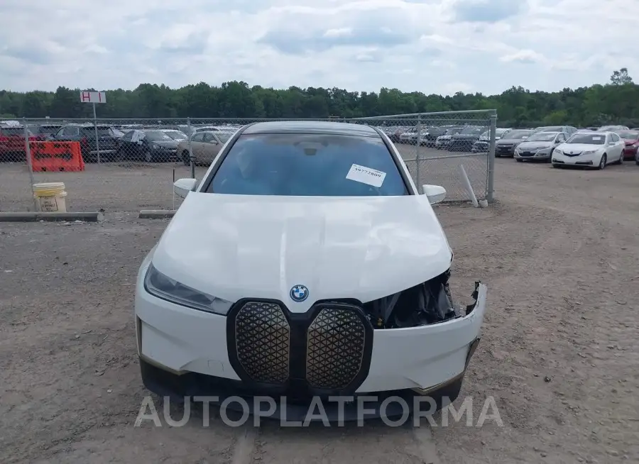 BMW IX 2023 vin WB523CF0XPCM26789 from auto auction Iaai