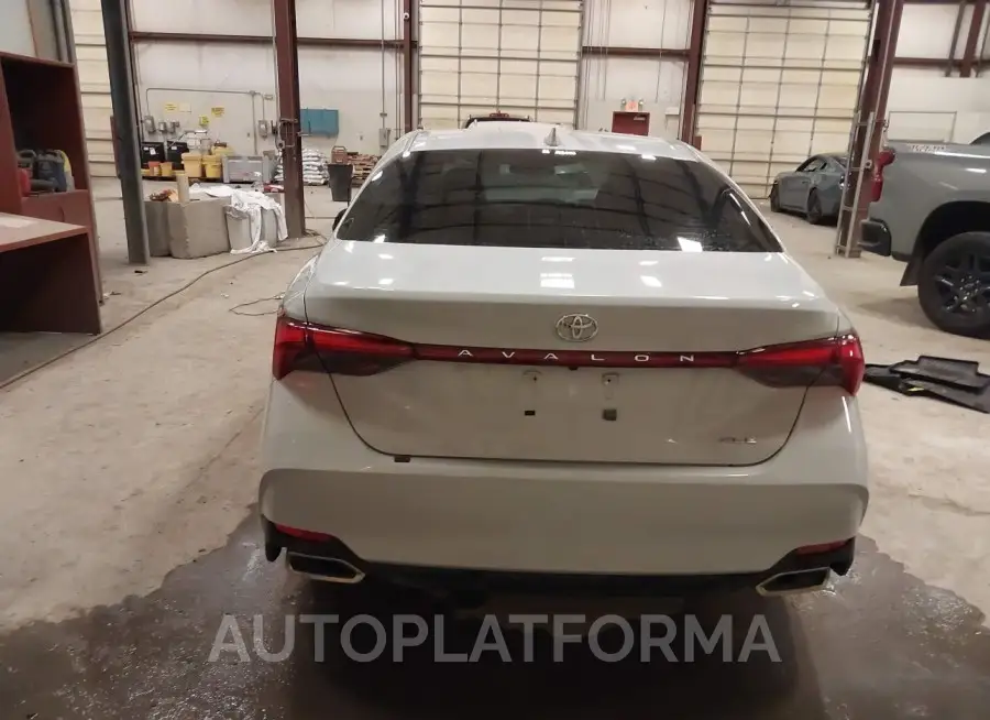 TOYOTA AVALON 2022 vin 4T1JZ1FB9NU072724 from auto auction Iaai