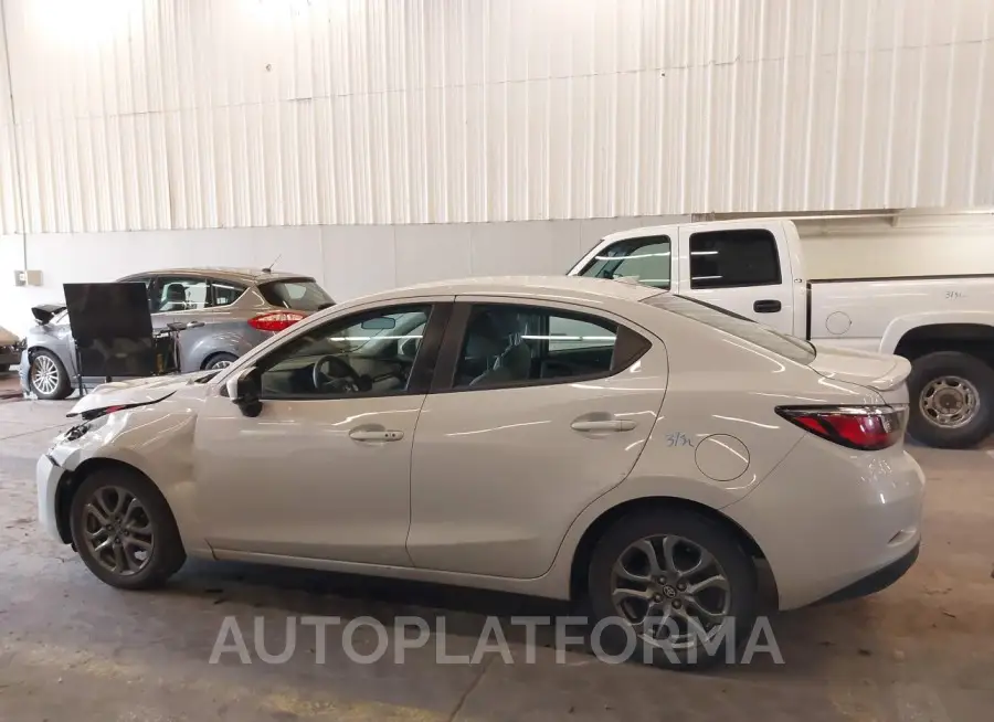 TOYOTA YARIS 2019 vin 3MYDLBYV4KY514352 from auto auction Iaai