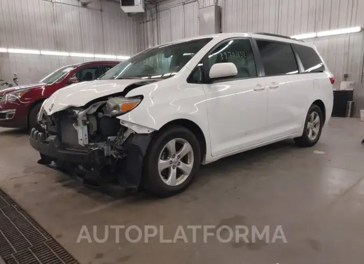 TOYOTA SIENNA 2017 vin 5TDKZ3DC0HS816008 from auto auction Iaai