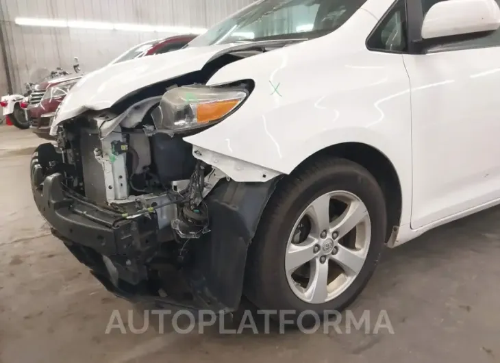 TOYOTA SIENNA 2017 vin 5TDKZ3DC0HS816008 from auto auction Iaai