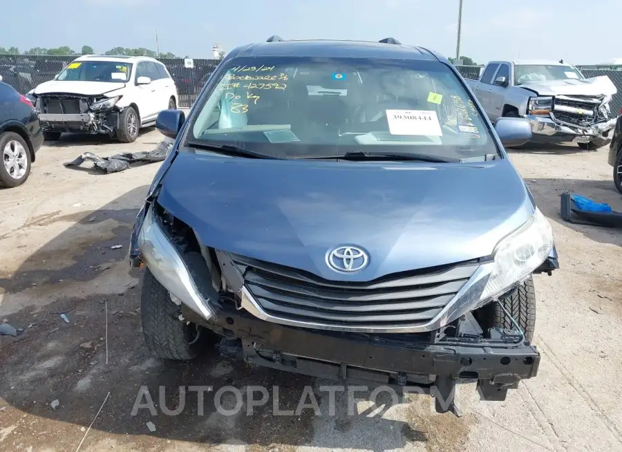 TOYOTA SIENNA 2015 vin 5TDYK3DC5FS602658 from auto auction Iaai