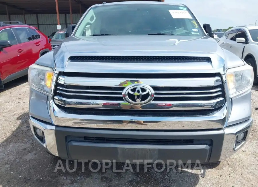 TOYOTA TUNDRA 2017 vin 5TFEW5F19HX220452 from auto auction Iaai