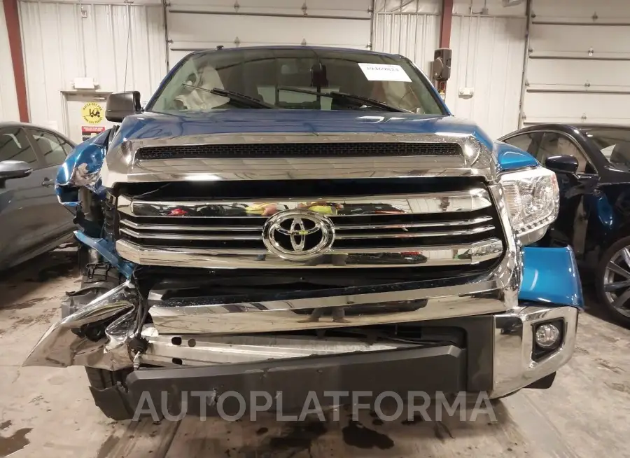 TOYOTA TUNDRA 2017 vin 5TFUW5F10HX595674 from auto auction Iaai