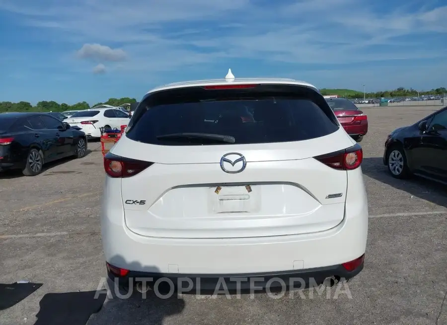 MAZDA CX-5 2018 vin JM3KFACM5J1452976 from auto auction Iaai