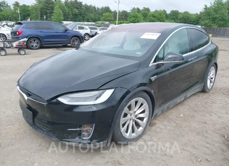 TESLA MODEL X 2016 vin 5YJXCBE25GF004715 from auto auction Iaai