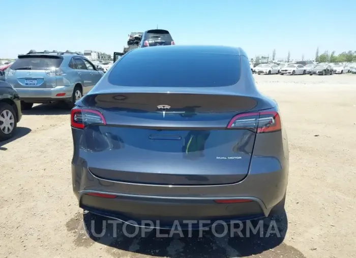 TESLA MODEL Y 2021 vin 5YJYGDEE7MF274197 from auto auction Iaai