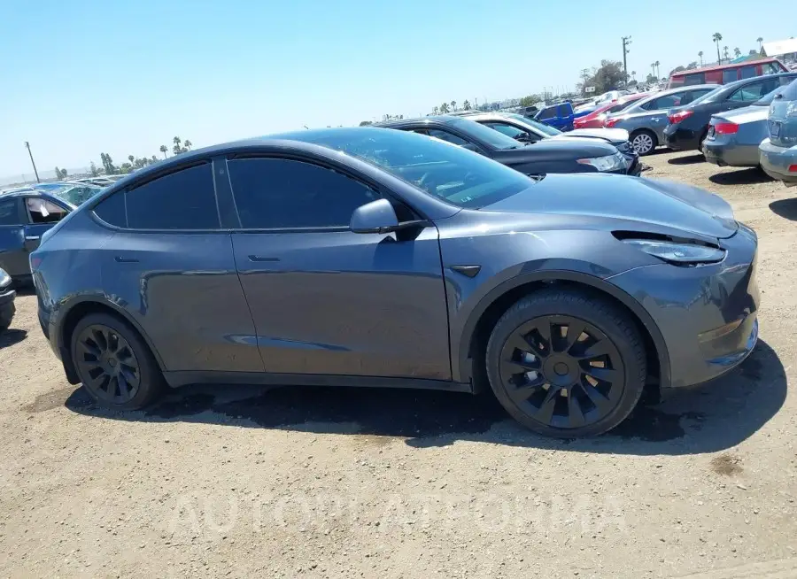 TESLA MODEL Y 2021 vin 5YJYGDEE7MF274197 from auto auction Iaai