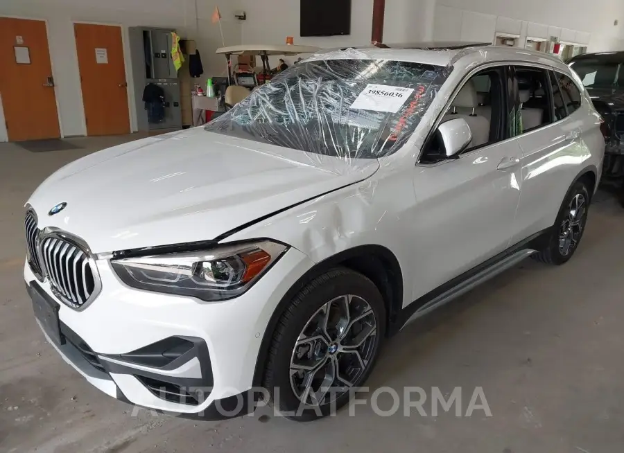 BMW X1 2021 vin WBXJG7C07M5T10338 from auto auction Iaai