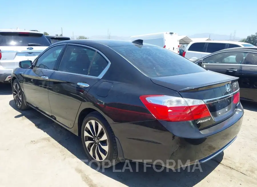 HONDA ACCORD HYBRID 2015 vin 1HGCR6F55FA013713 from auto auction Iaai