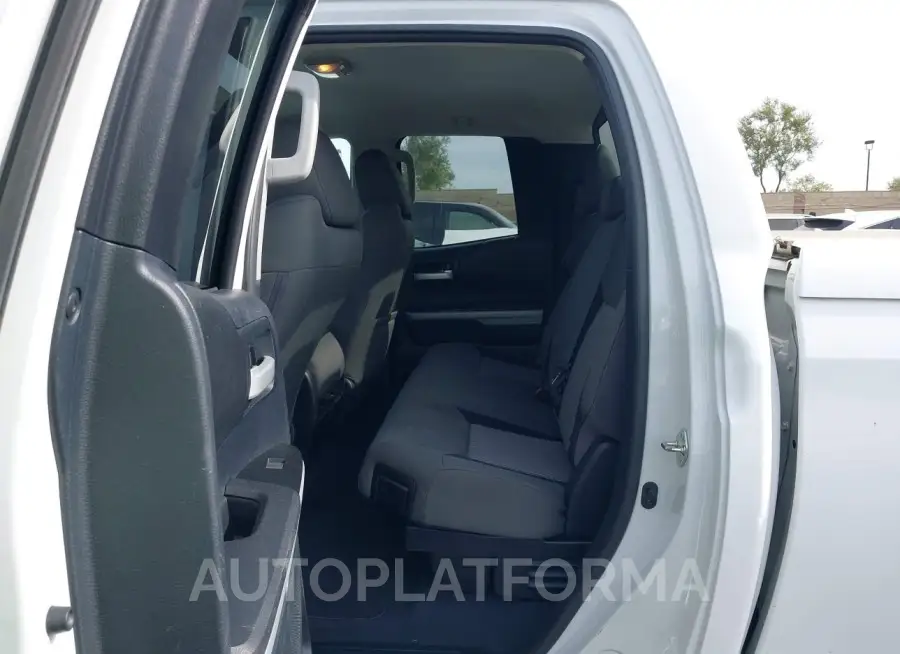 TOYOTA TUNDRA 2015 vin 5TFUY5F19FX467229 from auto auction Iaai