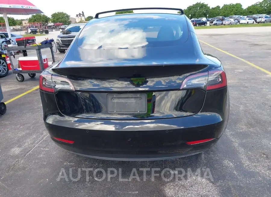 TESLA MODEL 3 2019 vin 5YJ3E1EA1KF410493 from auto auction Iaai