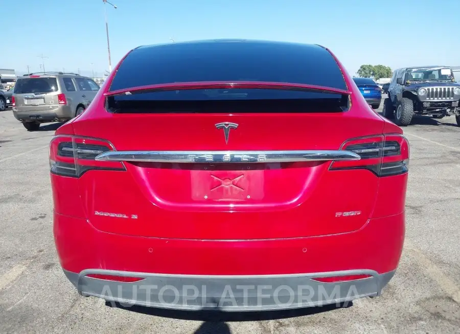 TESLA MODEL X 2016 vin 5YJXCBE49GF000622 from auto auction Iaai