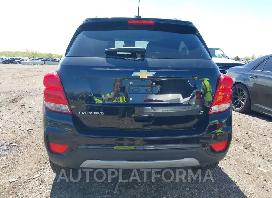 CHEVROLET TRAX 2020 vin KL7CJPSB1LB330978 from auto auction Iaai