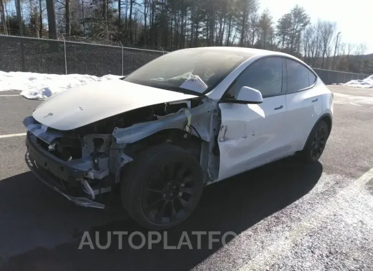 TESLA MODEL Y 2021 vin 5YJYGDEEXMF060529 from auto auction Iaai