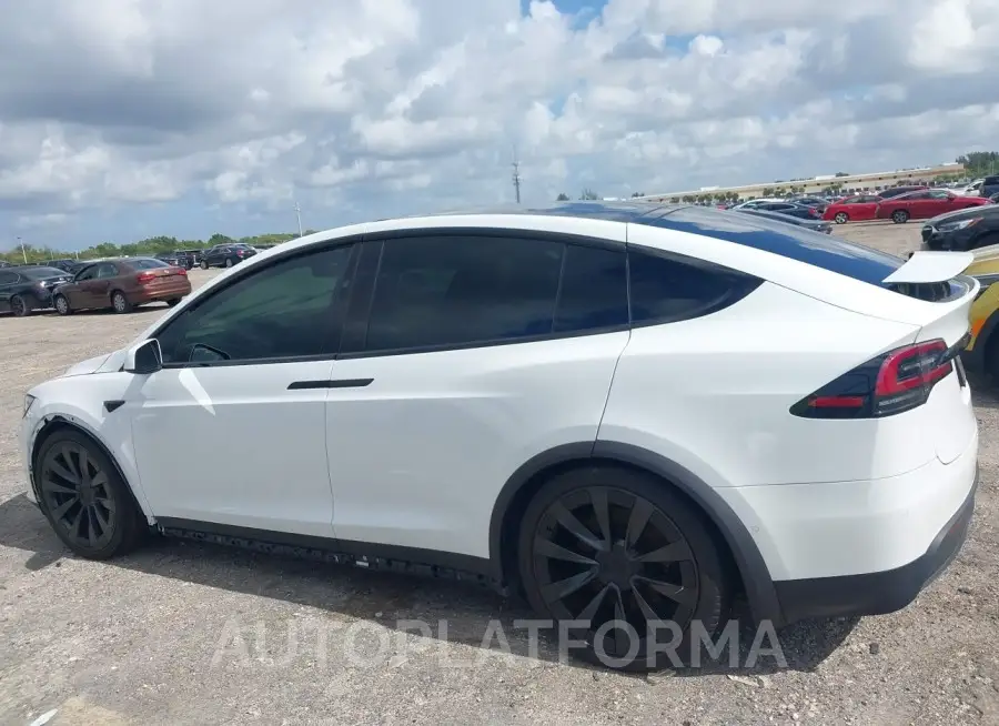 TESLA MODEL X 2022 vin 7SAXCBE54NF355903 from auto auction Iaai