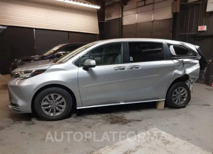 TOYOTA SIENNA 2021 vin 5TDYSKFC4MS020376 from auto auction Iaai