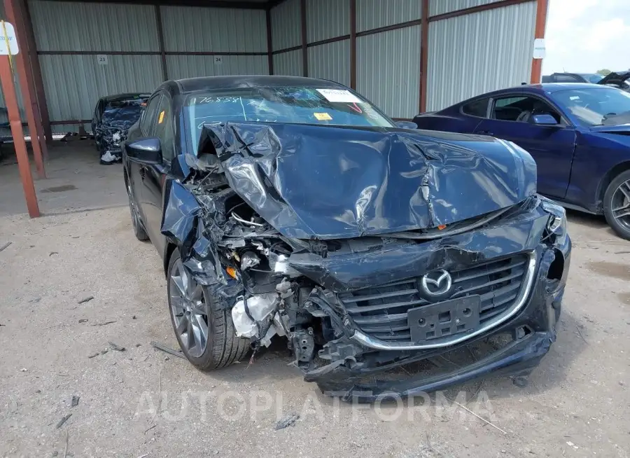 MAZDA MAZDA3 2018 vin 3MZBN1V39JM201877 from auto auction Iaai