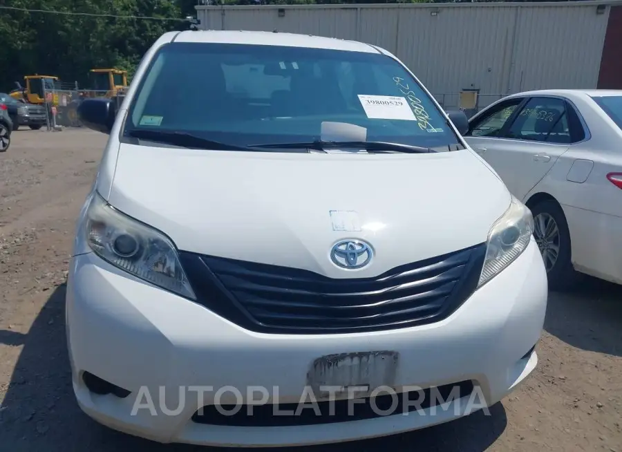 TOYOTA SIENNA 2015 vin 5TDZK3DC2FS635587 from auto auction Iaai