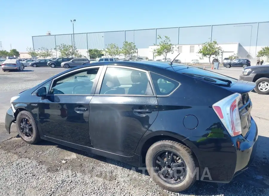 TOYOTA PRIUS 2015 vin JTDKN3DU3F0460013 from auto auction Iaai