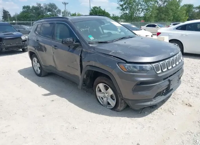 JEEP COMPASS 2022 vin 3C4NJDBB4NT102470 from auto auction Iaai