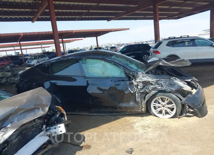 TESLA MODEL Y 2021 vin 5YJYGDEE6MF087498 from auto auction Iaai