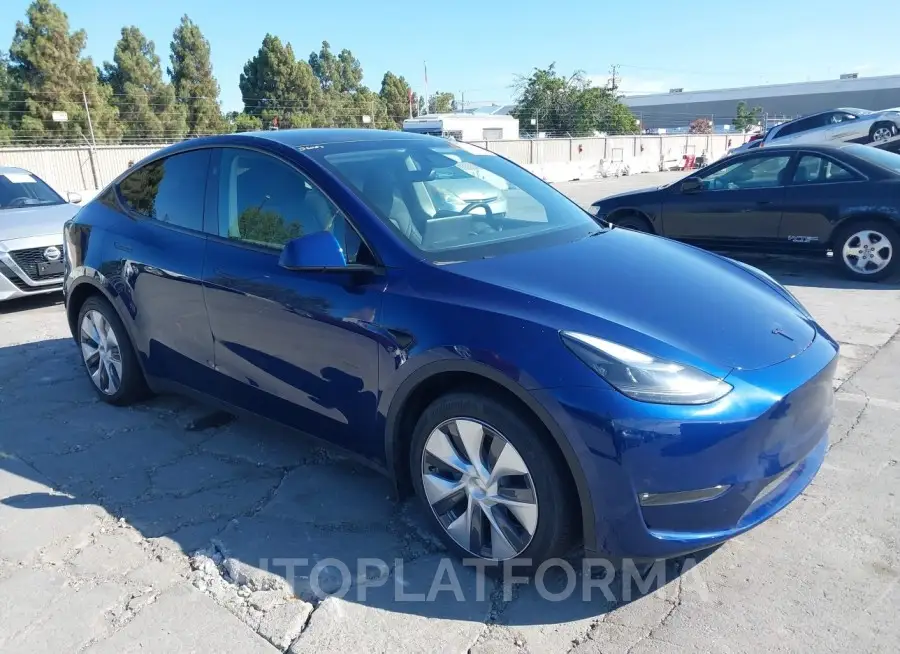 TESLA MODEL Y 2023 vin 7SAYGAEE4PF906417 from auto auction Iaai