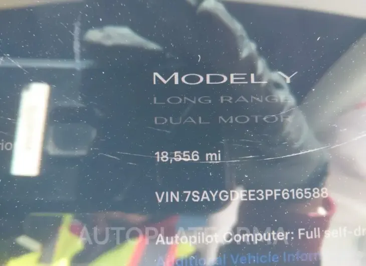 TESLA MODEL Y 2023 vin 7SAYGDEE3PF616588 from auto auction Iaai