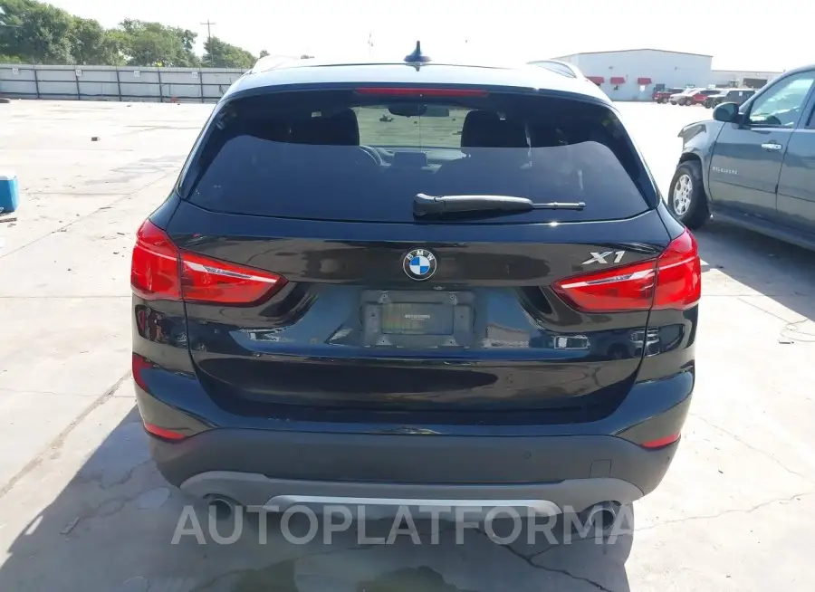 BMW X1 2017 vin WBXHT3C30H5F82297 from auto auction Iaai