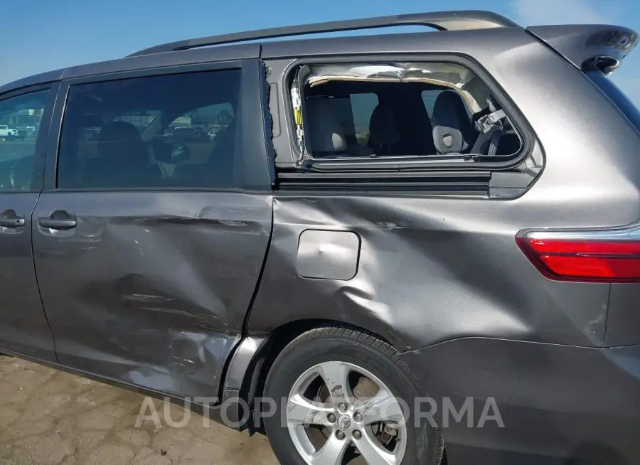 TOYOTA SIENNA 2017 vin 5TDKZ3DC6HS789798 from auto auction Iaai