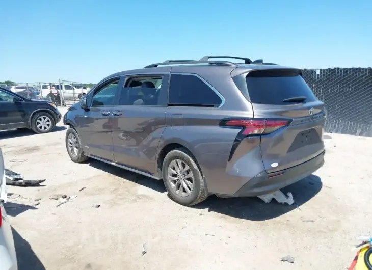 TOYOTA SIENNA 2021 vin 5TDYRKEC1MS065157 from auto auction Iaai