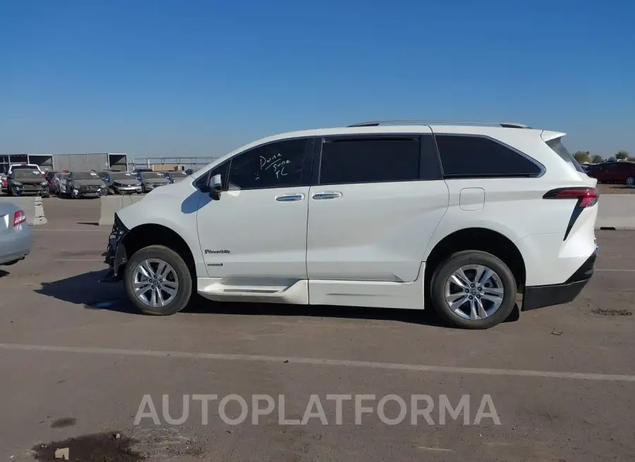 TOYOTA SIENNA 2021 vin 5TDZRKEC1MS061257 from auto auction Iaai