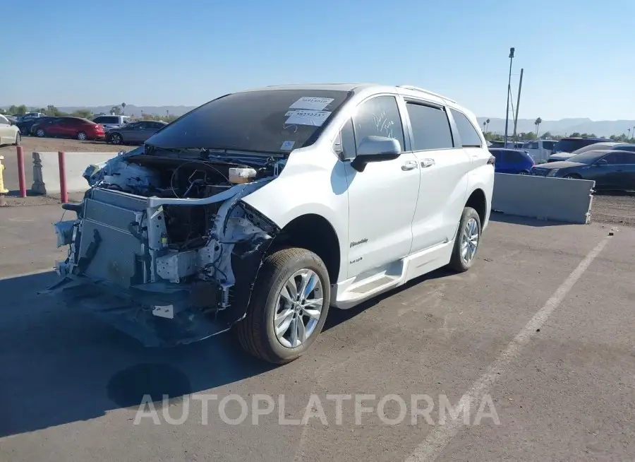 TOYOTA SIENNA 2021 vin 5TDZRKEC1MS061257 from auto auction Iaai