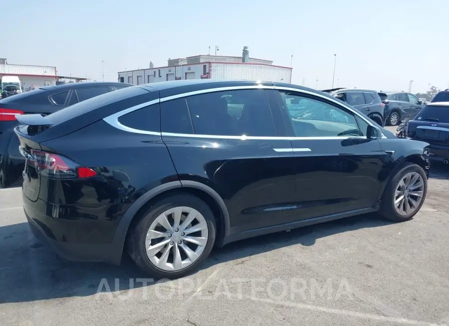 TESLA MODEL X 2020 vin 5YJXCDE2XLF305177 from auto auction Iaai