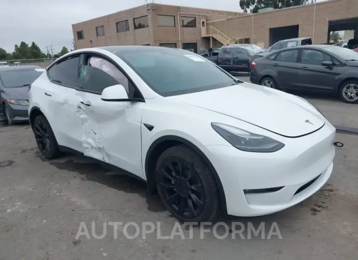 TESLA MODEL Y 2023 vin 7SAYGDEE4PF751899 from auto auction Iaai