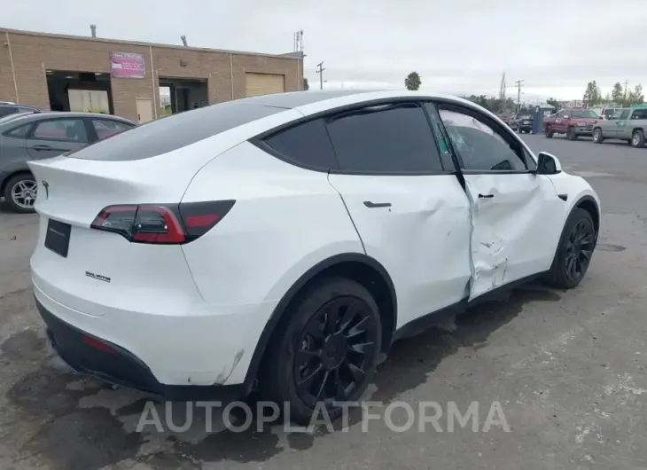 TESLA MODEL Y 2023 vin 7SAYGDEE4PF751899 from auto auction Iaai