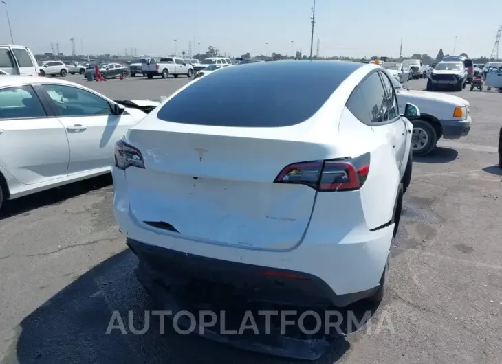 TESLA MODEL Y 2022 vin 7SAYGDEE9NF346778 from auto auction Iaai