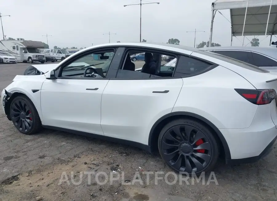 TESLA MODEL Y 2023 vin 7SAYGDEF6PF779499 from auto auction Iaai