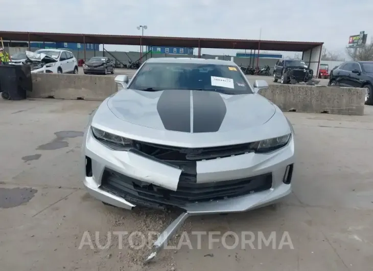 CHEVROLET CAMARO 2017 vin 1G1FB1RX5H0188562 from auto auction Iaai