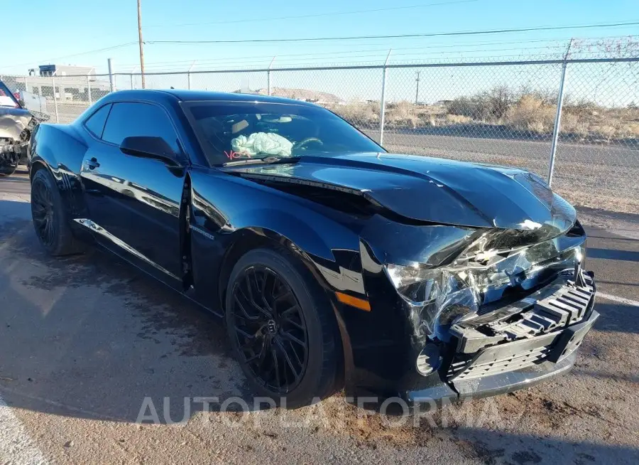 CHEVROLET CAMARO 2015 vin 2G1FB1E32F9193093 from auto auction Iaai