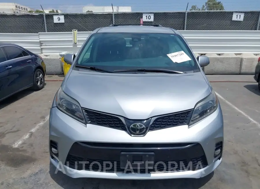 TOYOTA SIENNA 2018 vin 5TDXZ3DC5JS902118 from auto auction Iaai